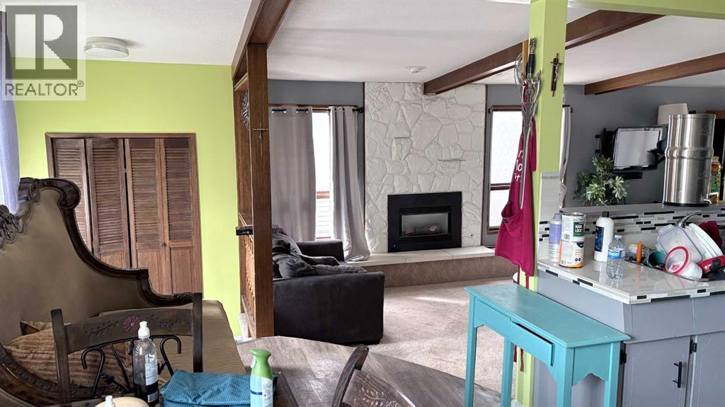 108 2 Street W - 2