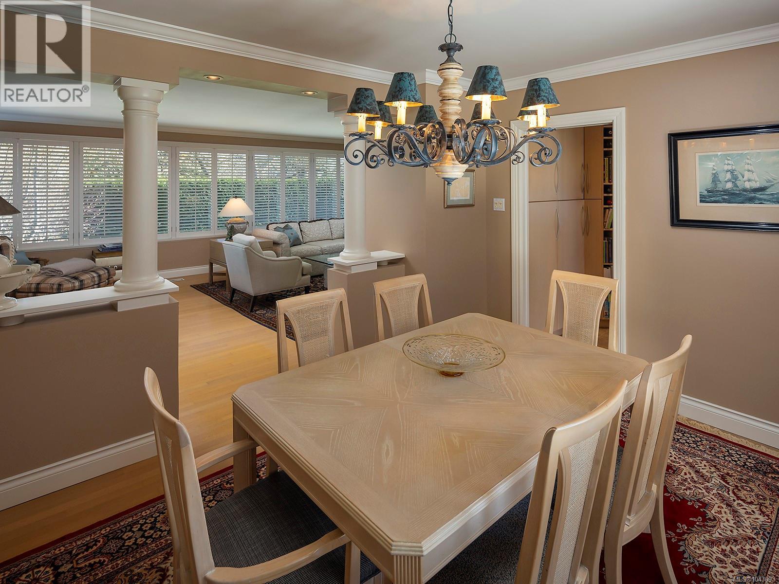  3240 Beach Drive, Oak Bay