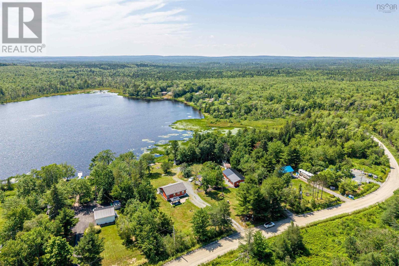 60 Long Lake Road - 29