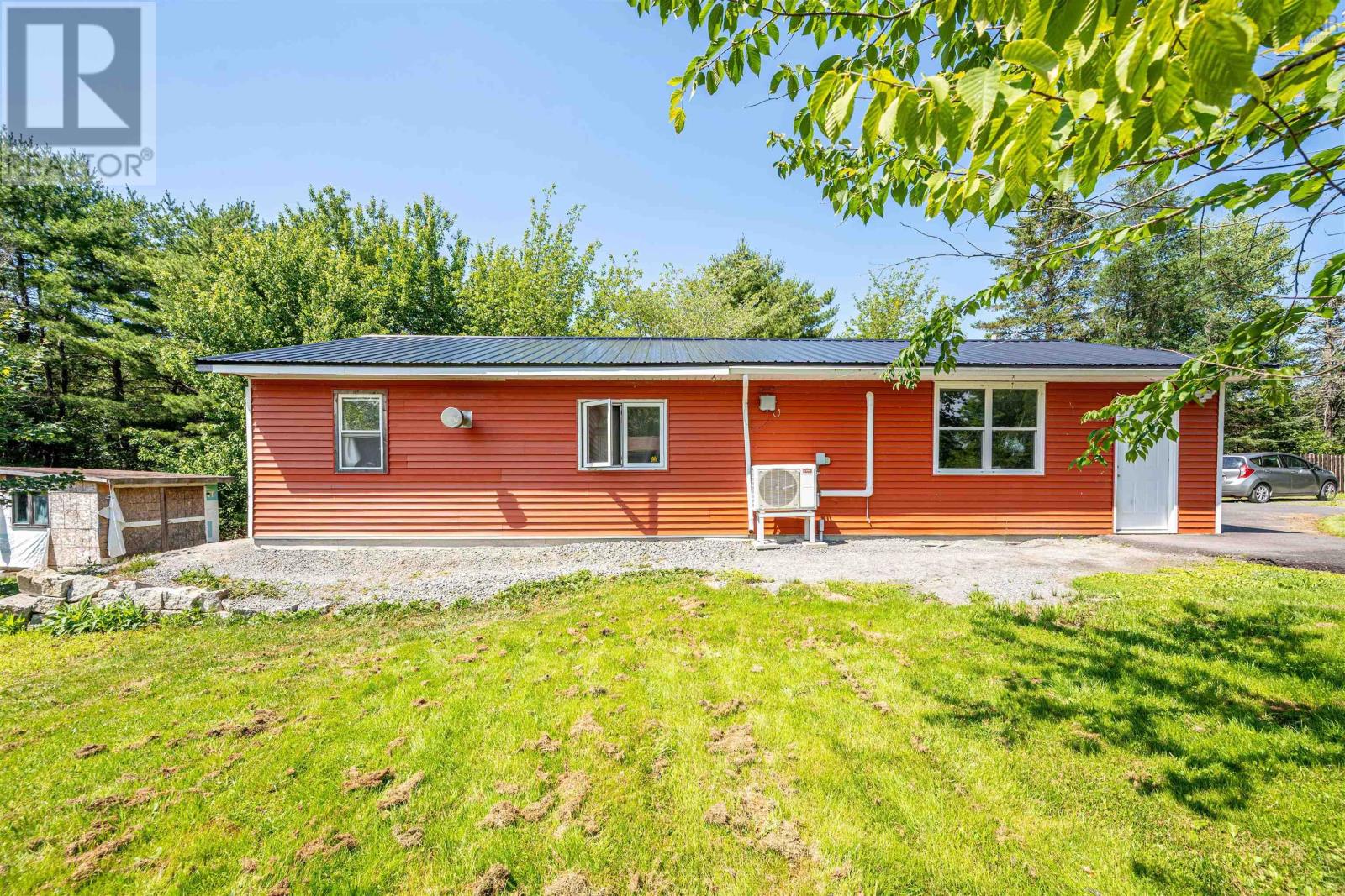 60 Long Lake Road - 20