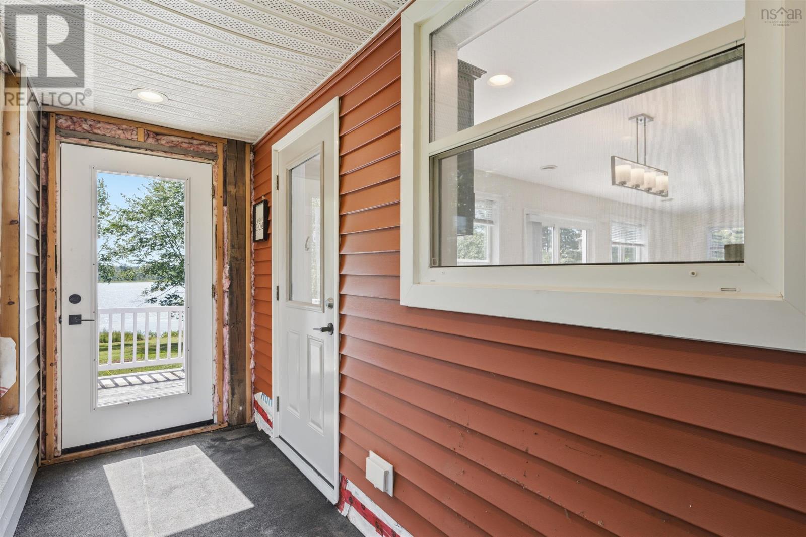 60 Long Lake Road - 44