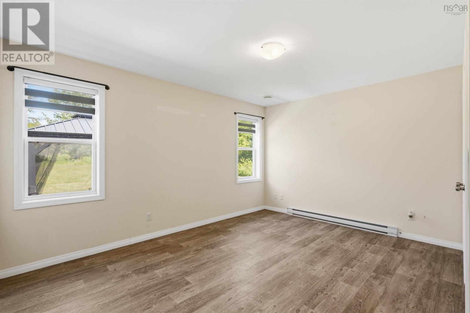 60 Long Lake Road - 49