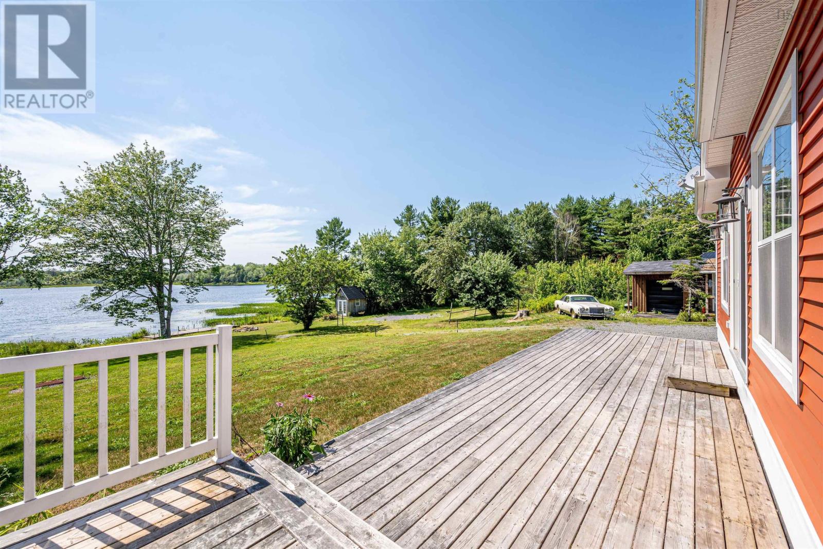 60 Long Lake Road - 27
