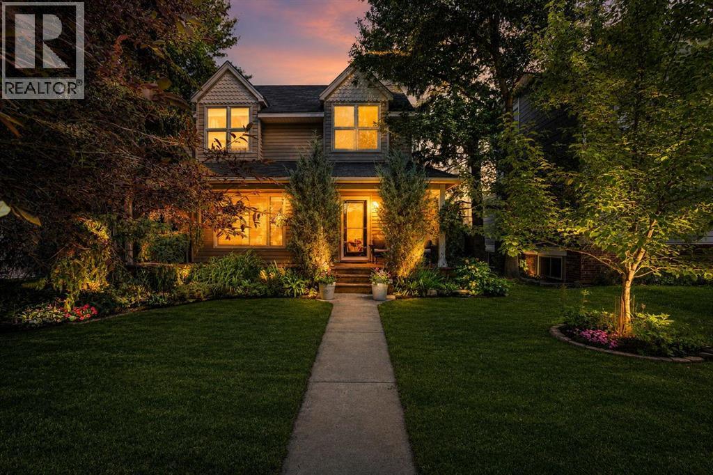 1141 Regent Crescent NE - 1
