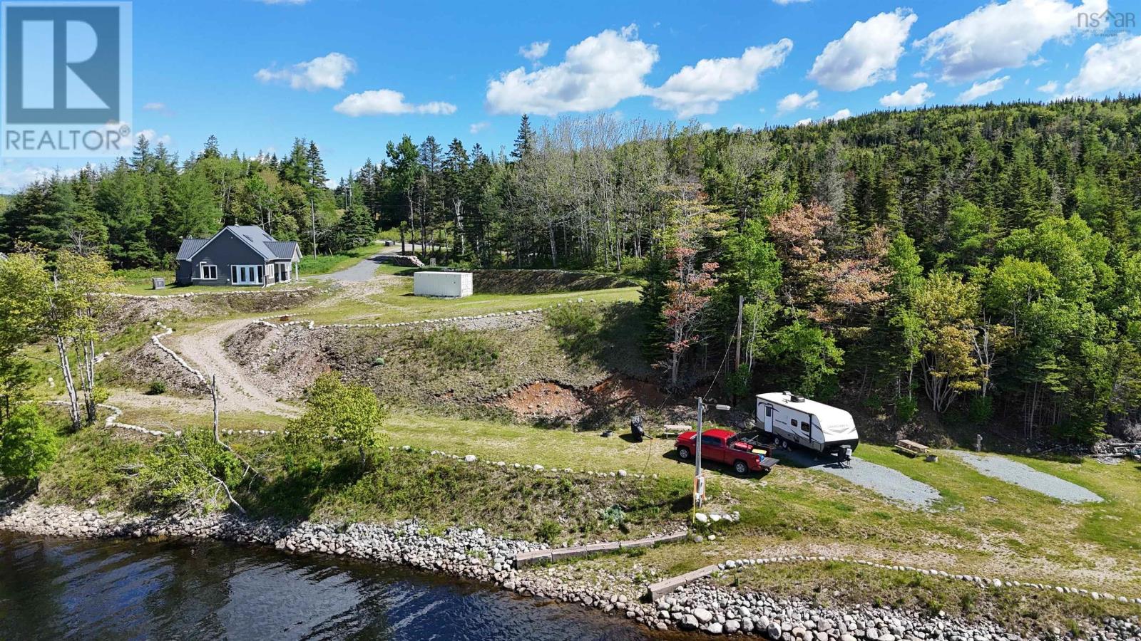 2100 Highway 211 - 32