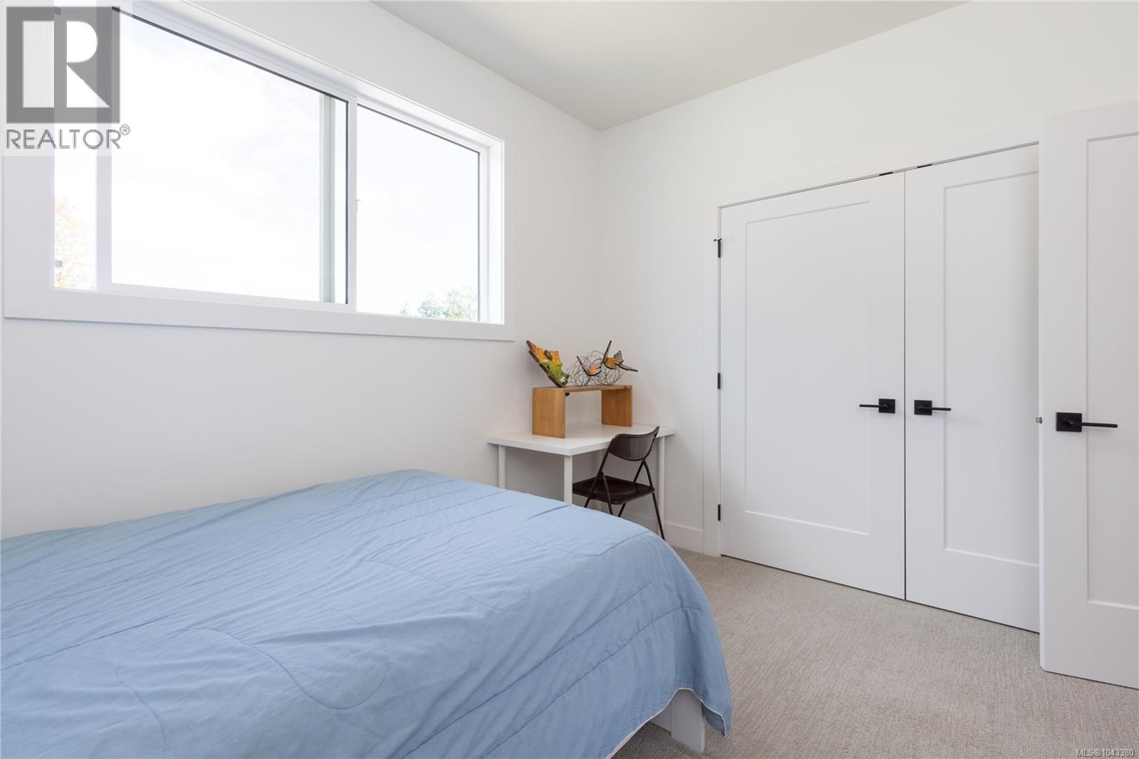107 Evelyn Pl - 23