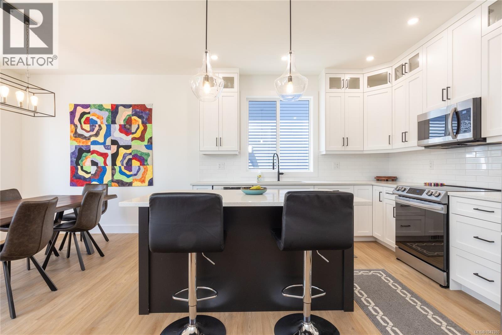107 Evelyn Pl - 6