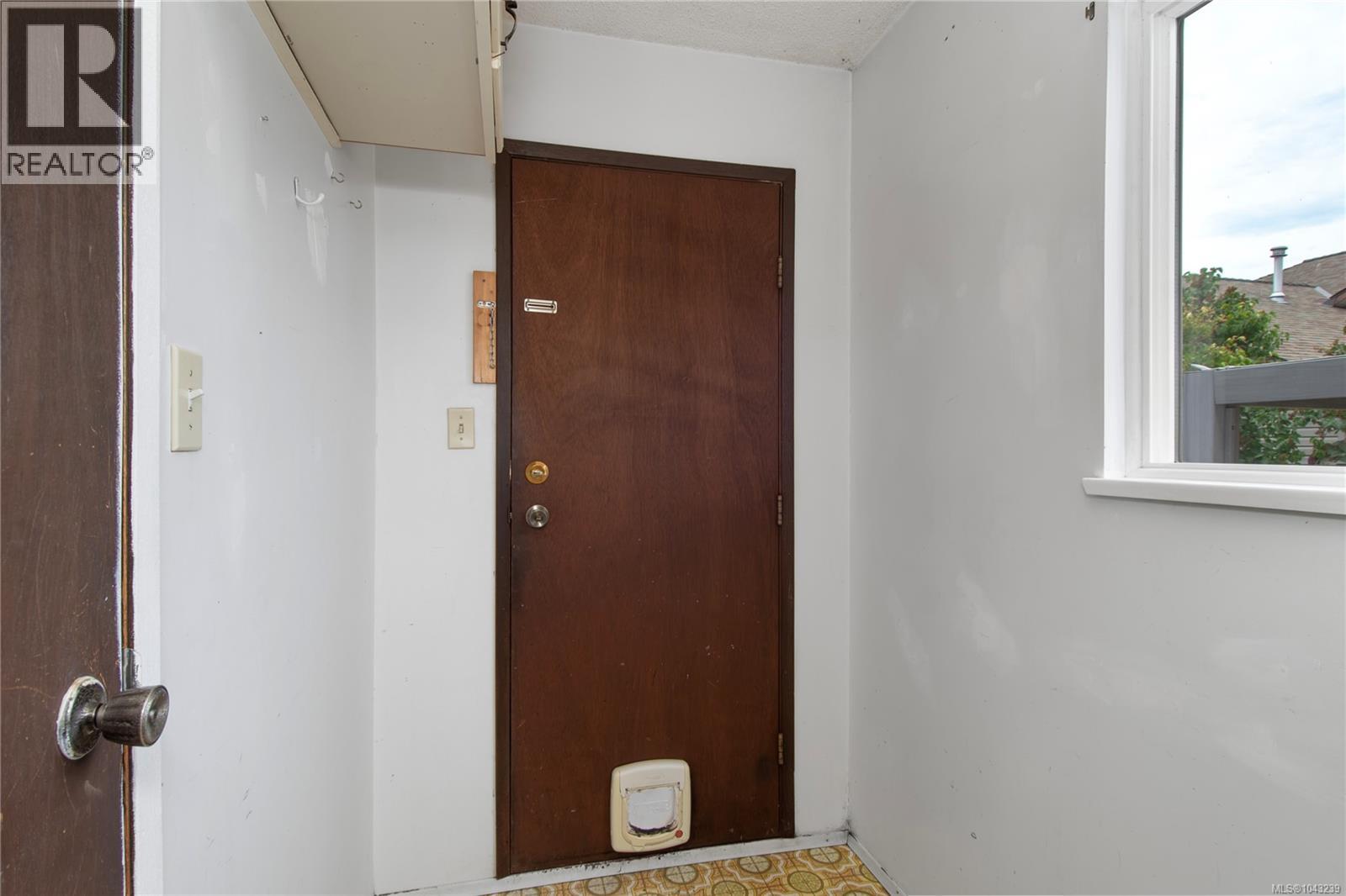 2505 Alder St S - 24