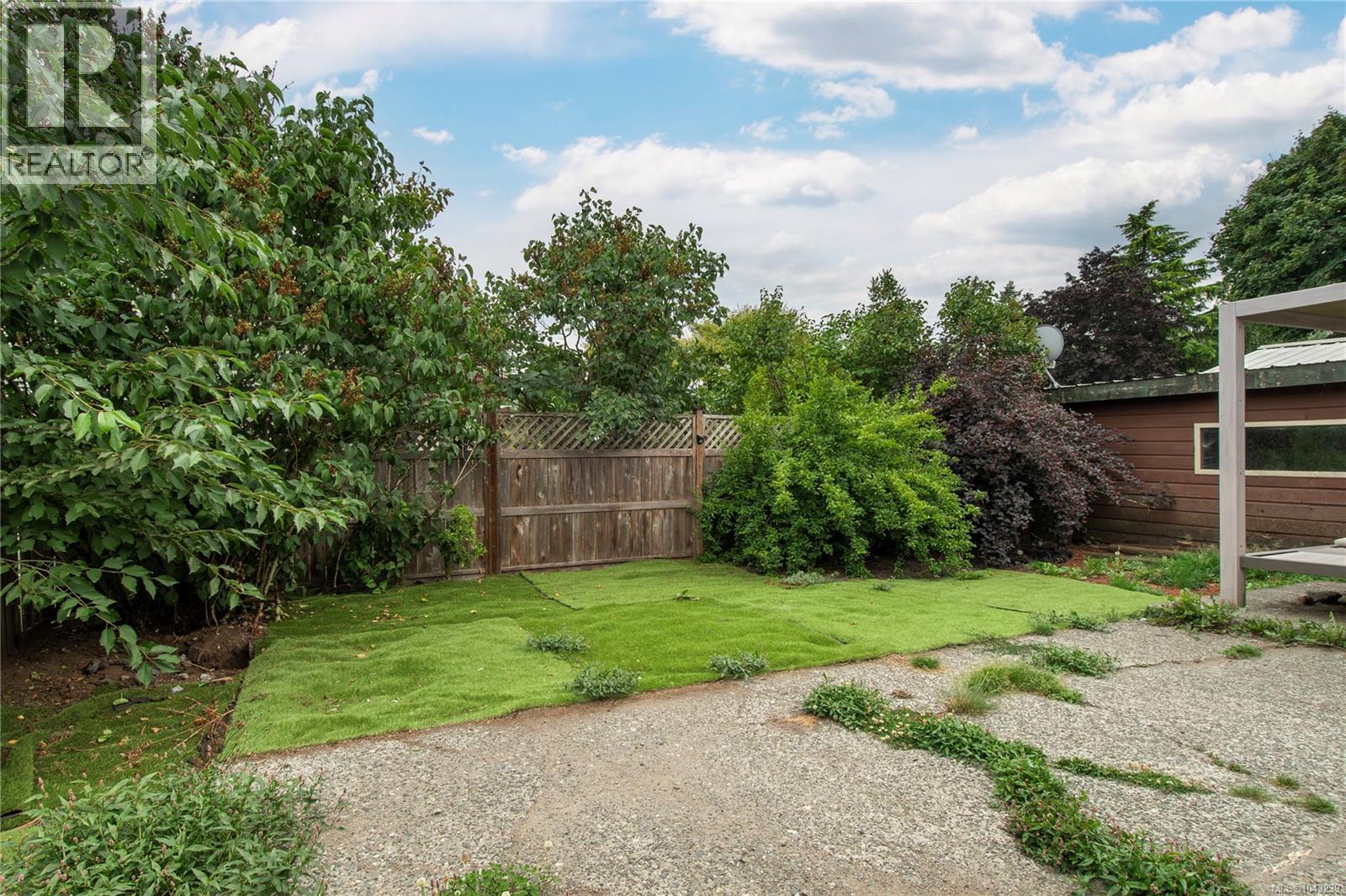 2505 Alder St S - 28