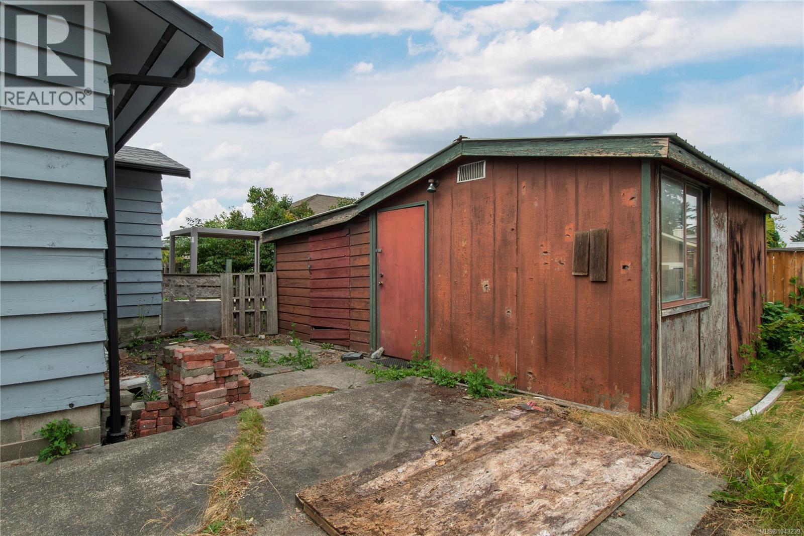 2505 Alder St S - 31