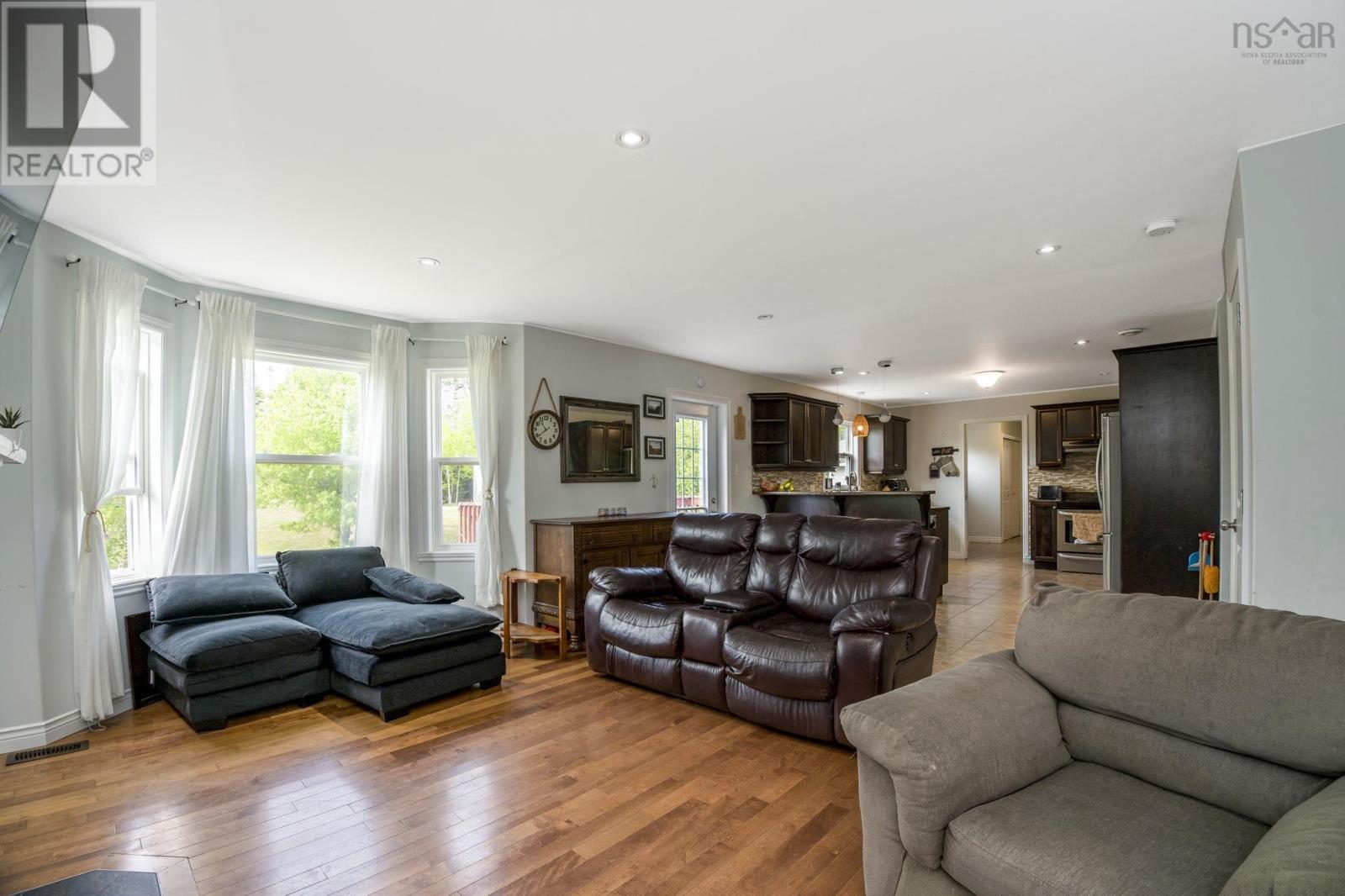 96 Bushmill Court - 7