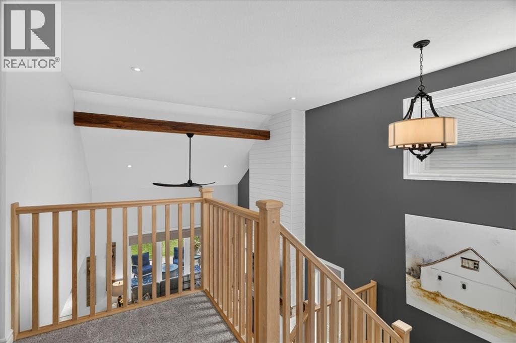 87 BOYD BOULEVARD - 21