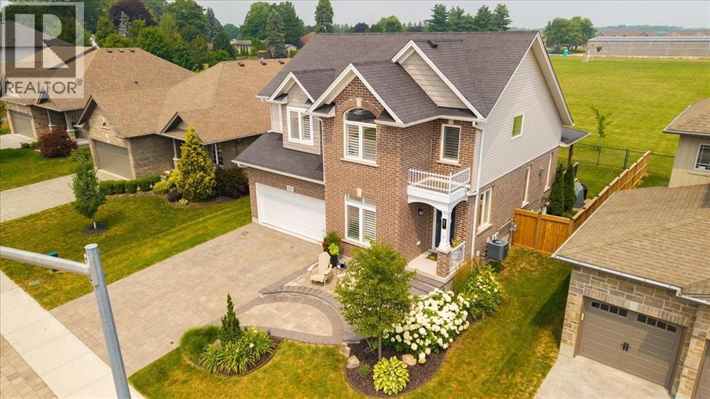 87 BOYD BOULEVARD - 44