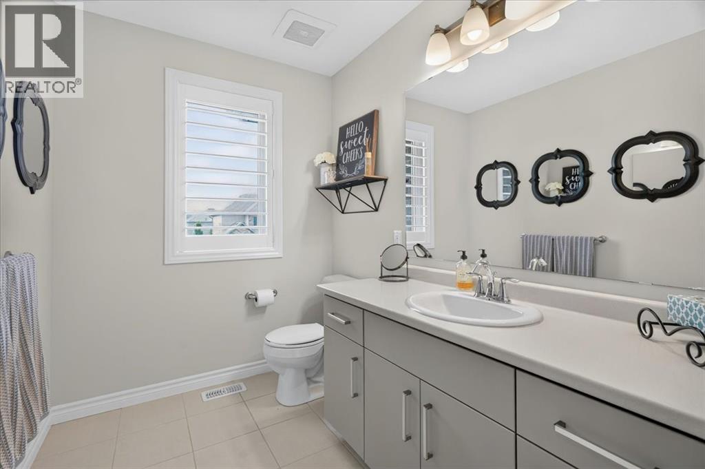 87 BOYD BOULEVARD - 29