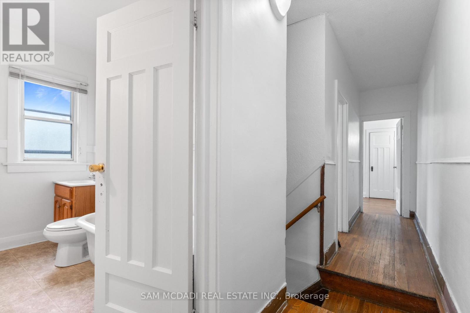 259 MILVERTON BOULEVARD - 14