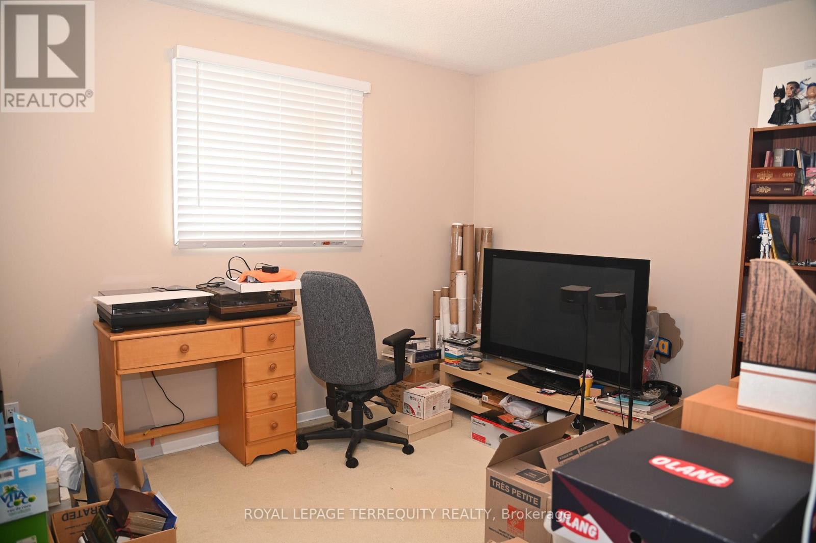 22 WHITE HEATHER BOULEVARD - Image 18