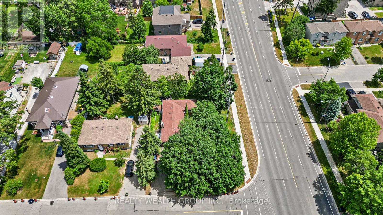 4450 LAWRENCE AVENUE E - 2