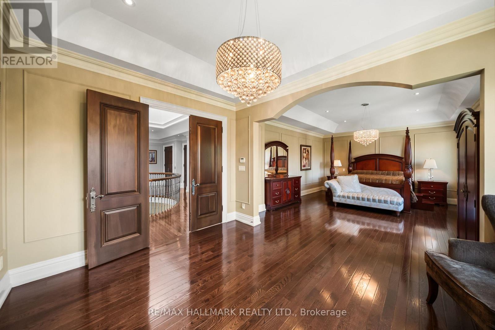 34 MAY AVENUE - Image 23