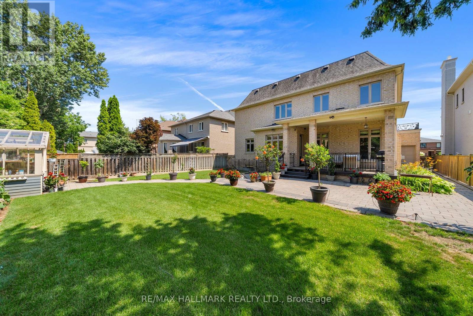 34 MAY AVENUE - Image 43