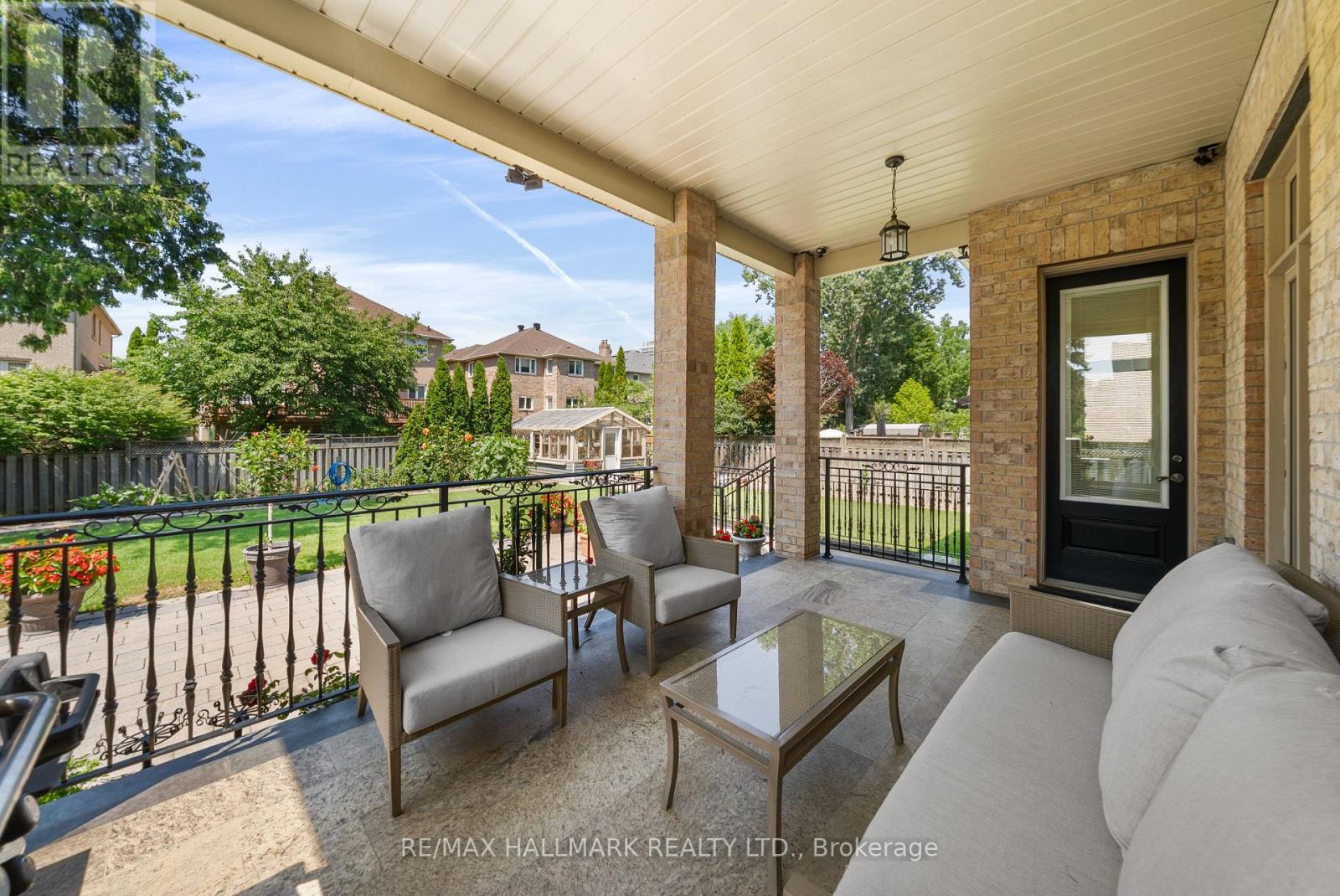 34 MAY AVENUE - Image 48