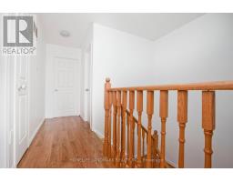 47 Waterton Crescent, Richmond Hill, ON L4B4L2 Photo 10