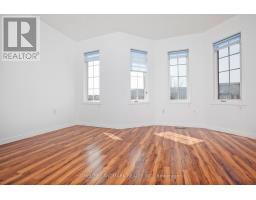 47 Waterton Crescent, Richmond Hill, ON L4B4L2 Photo 11