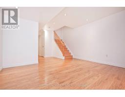 47 Waterton Crescent, Richmond Hill, ON L4B4L2 Photo 17