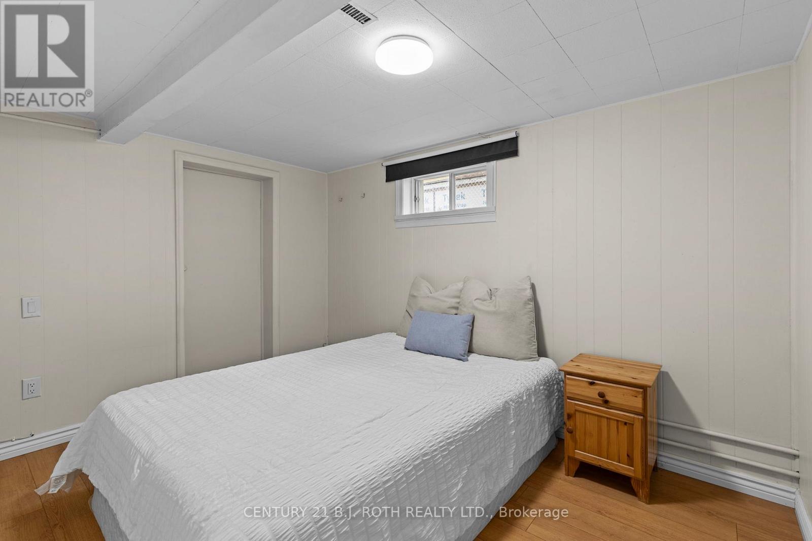52 MARCUS STREET - Image 17