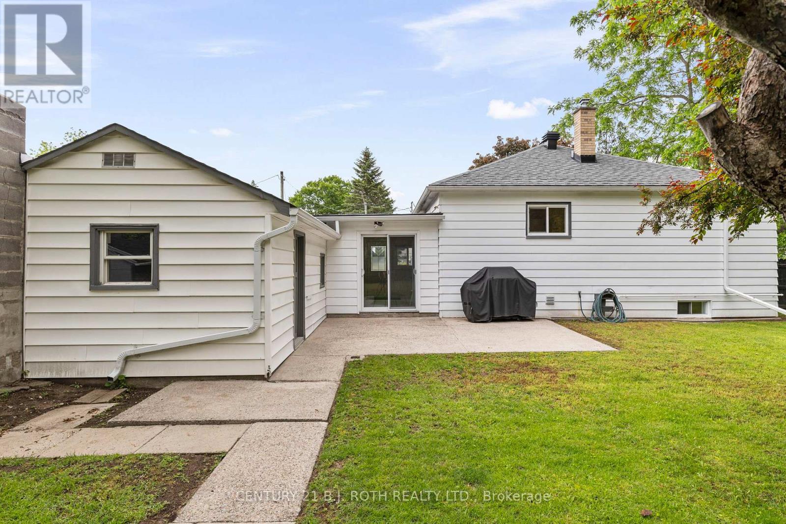 52 MARCUS STREET - Image 21