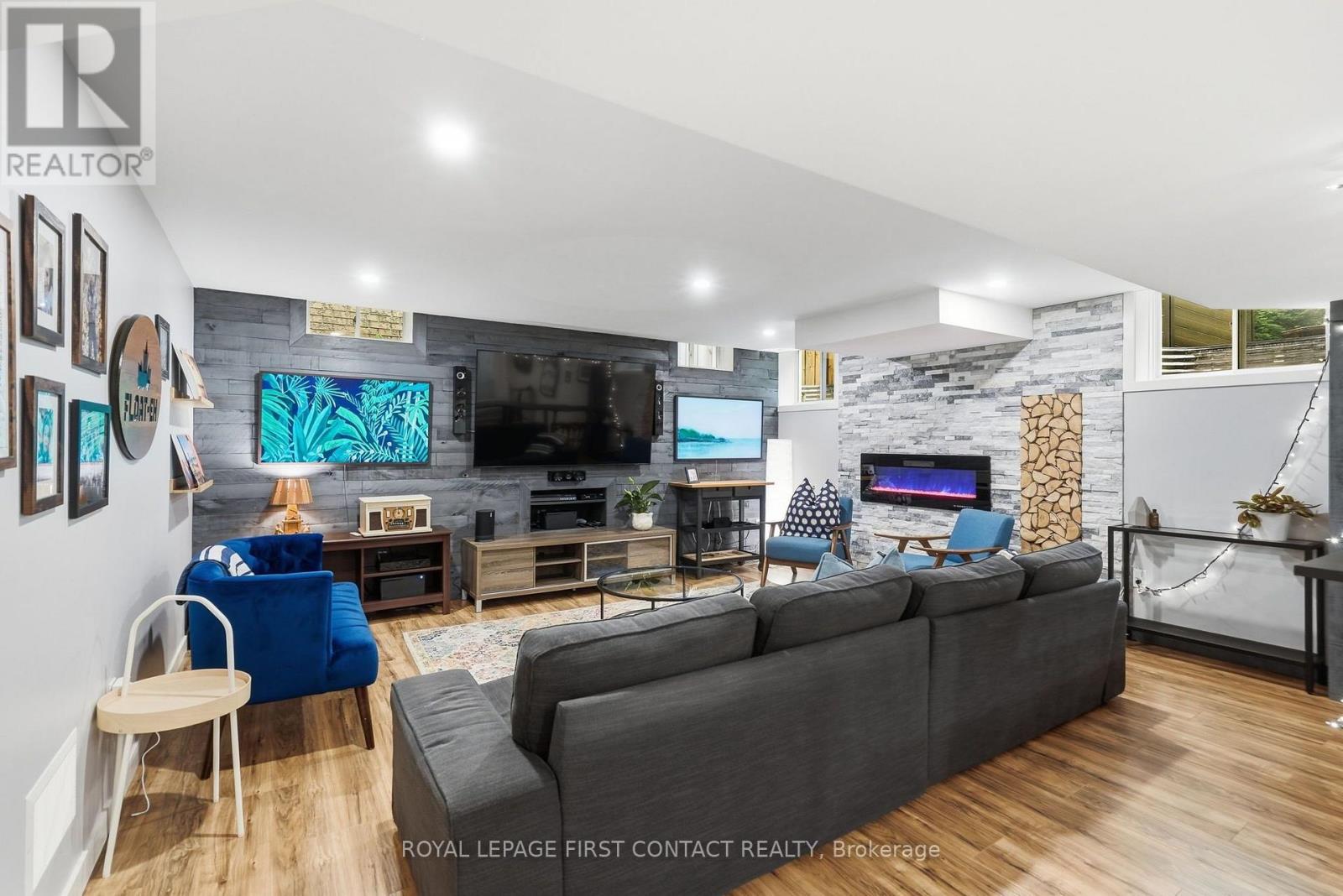 81 TRAIL BOULEVARD - Image 33