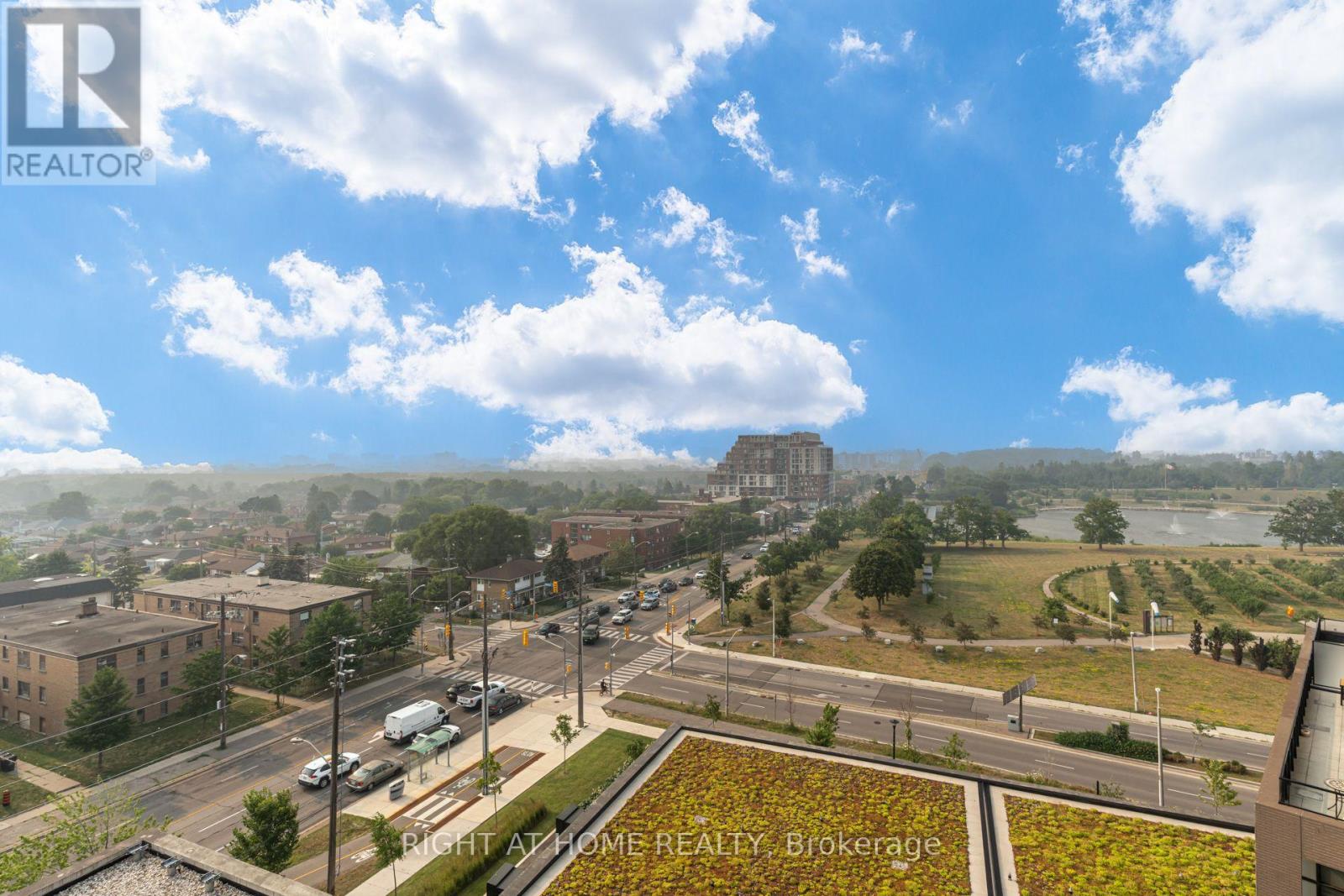 #707 50 GEORGE BUTCHART DRIVE - Image 25