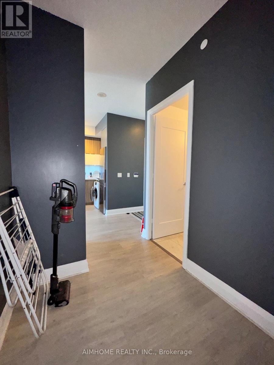 #801 56 ANNIE CRAIG DRIVE - Image 20