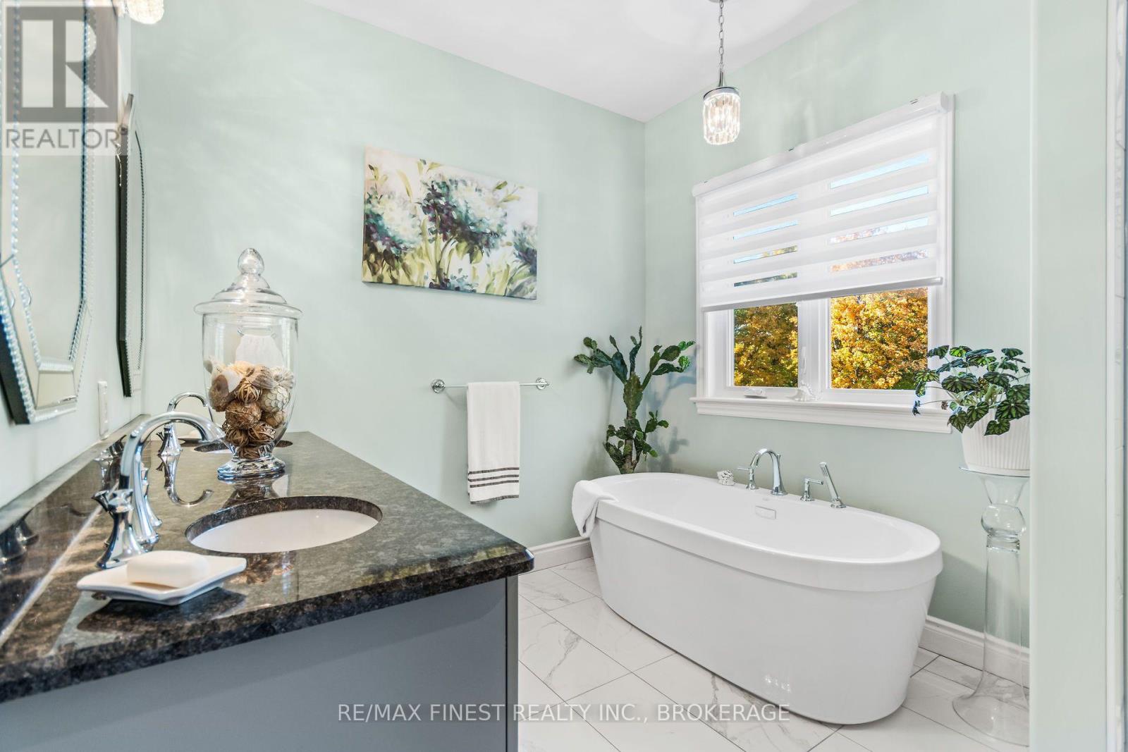 206 PAULINE TOM AVENUE - Image 18