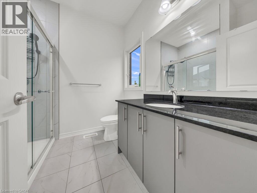 138 SAUNDERS Street - 29