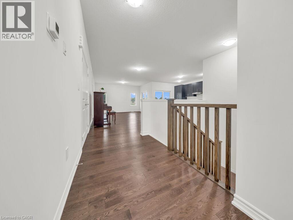 138 SAUNDERS Street - Image 5