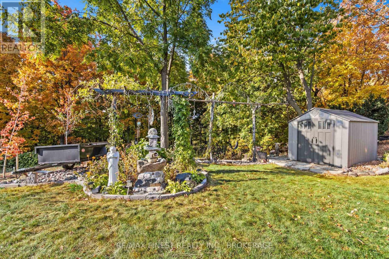 206 PAULINE TOM AVENUE - Image 44