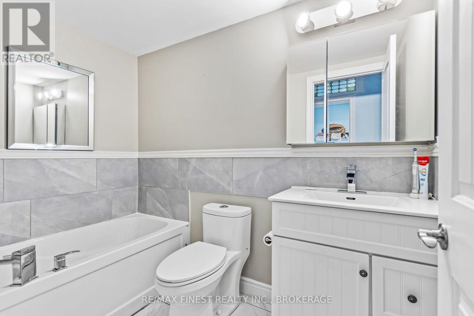 206 PAULINE TOM AVENUE - Image 30