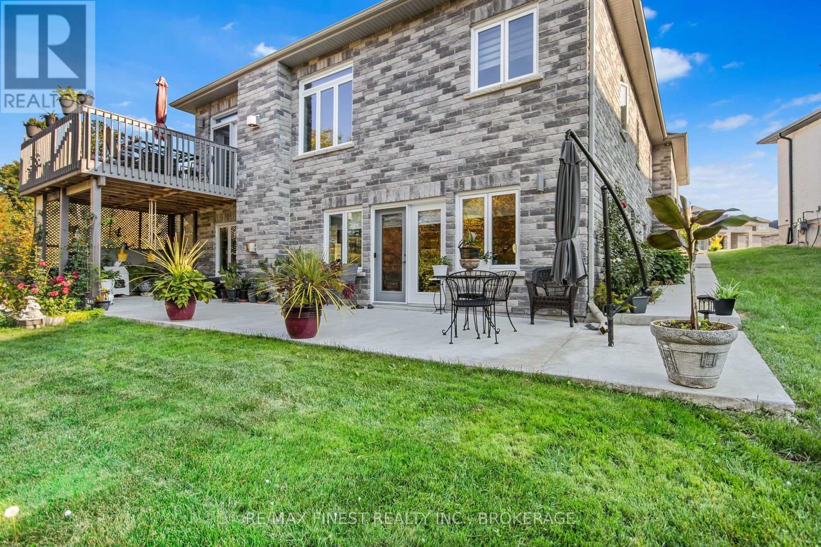206 PAULINE TOM AVENUE - Image 38