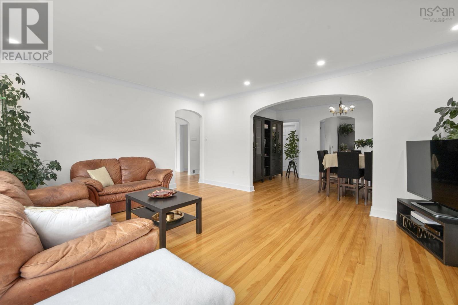3162 Romans Avenue - 6