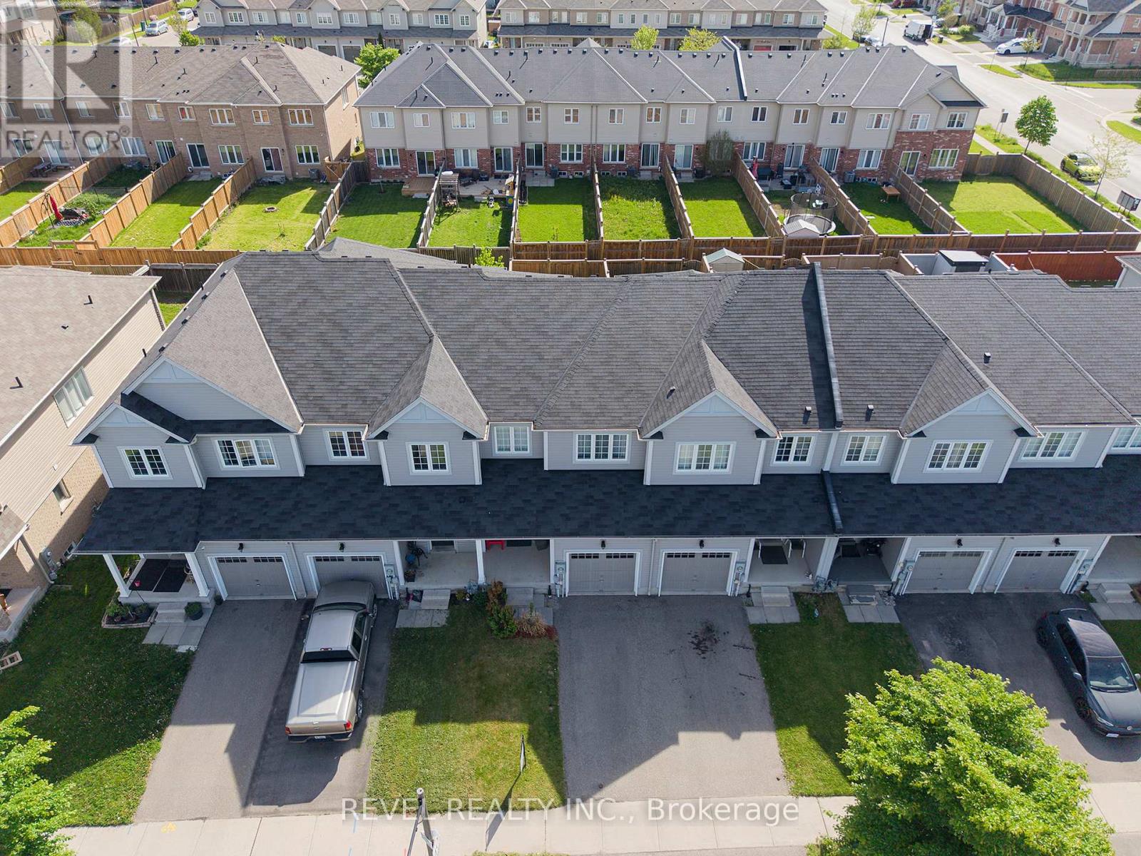 153 ENGLISH LANE - 27
