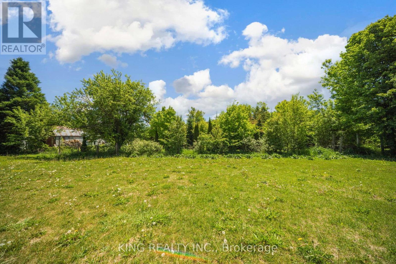 7 TODD CRESCENT - 48
