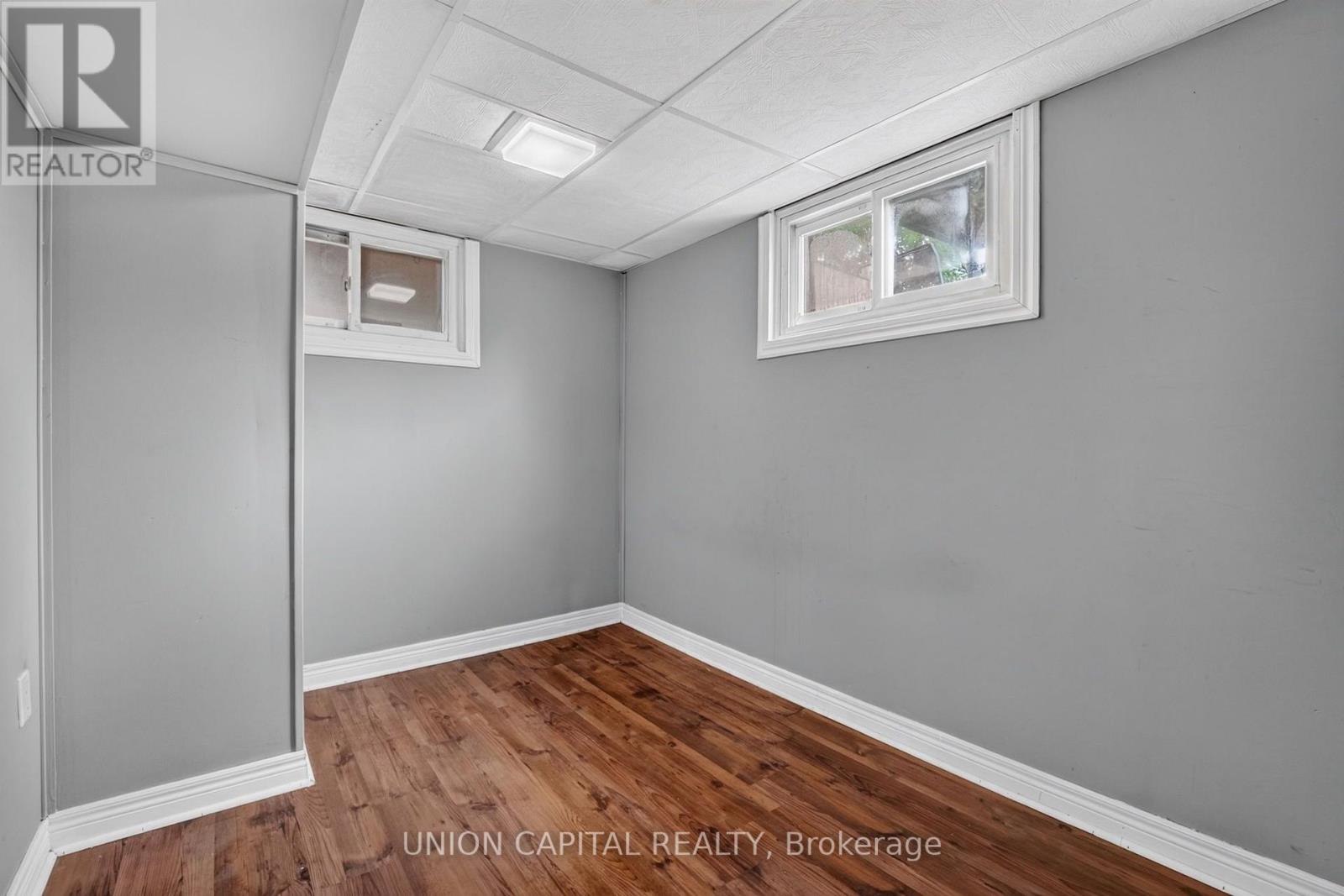 30 COLLIER ROAD N - 38