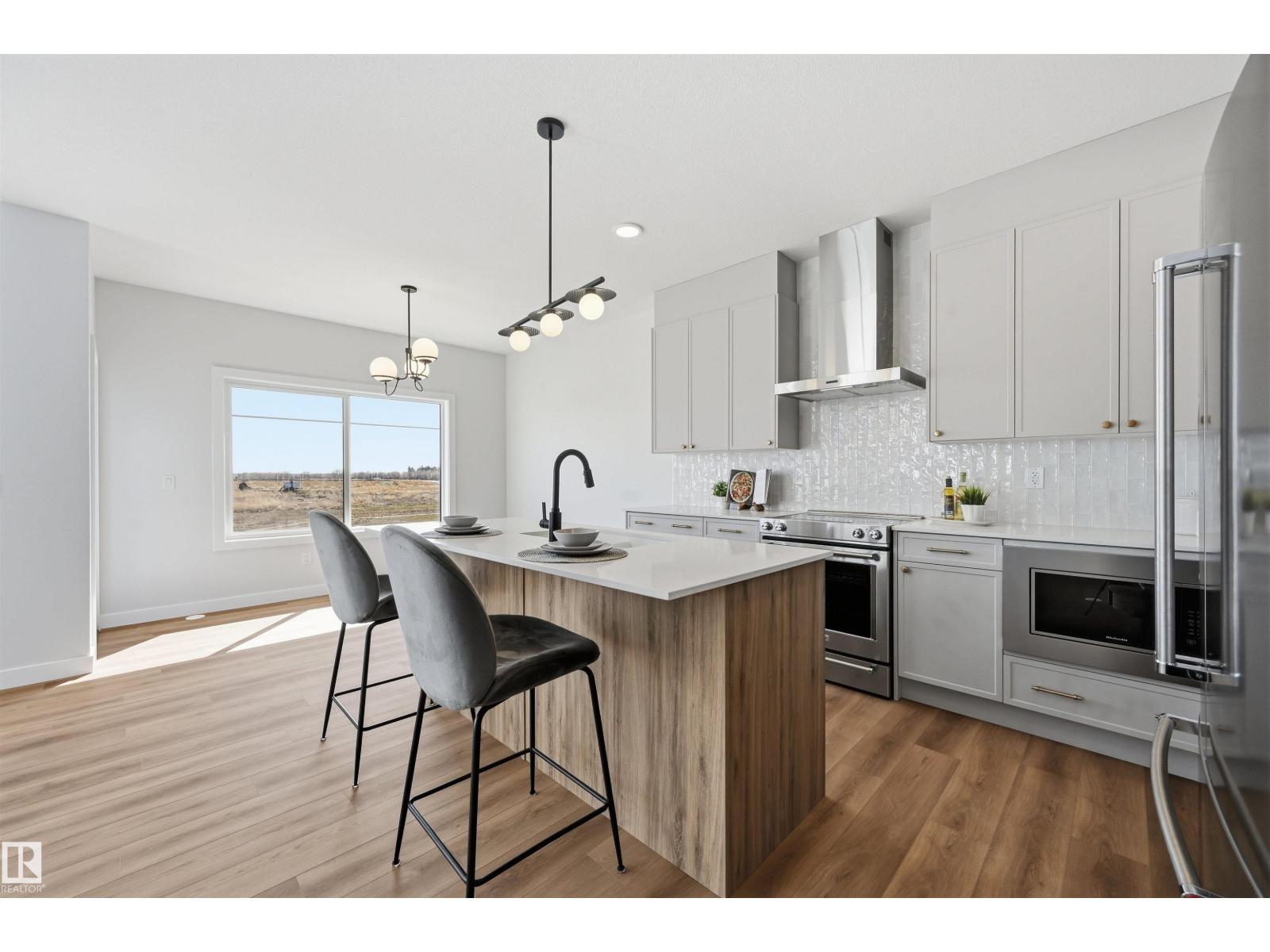 2815 188 ST NW - 11
