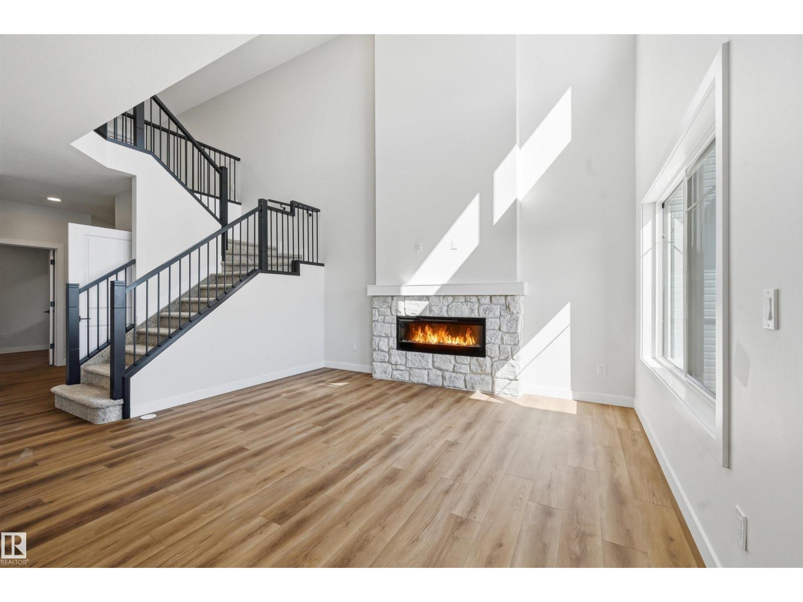 2815 188 ST NW - 6