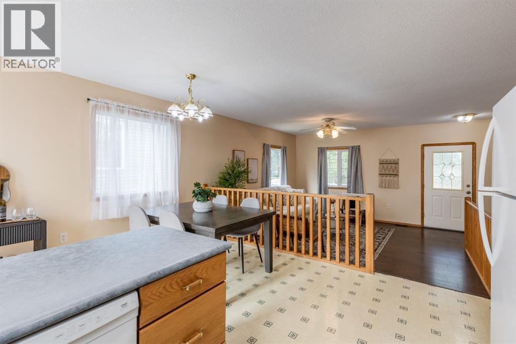 367 Woodman Avenue SE - 16