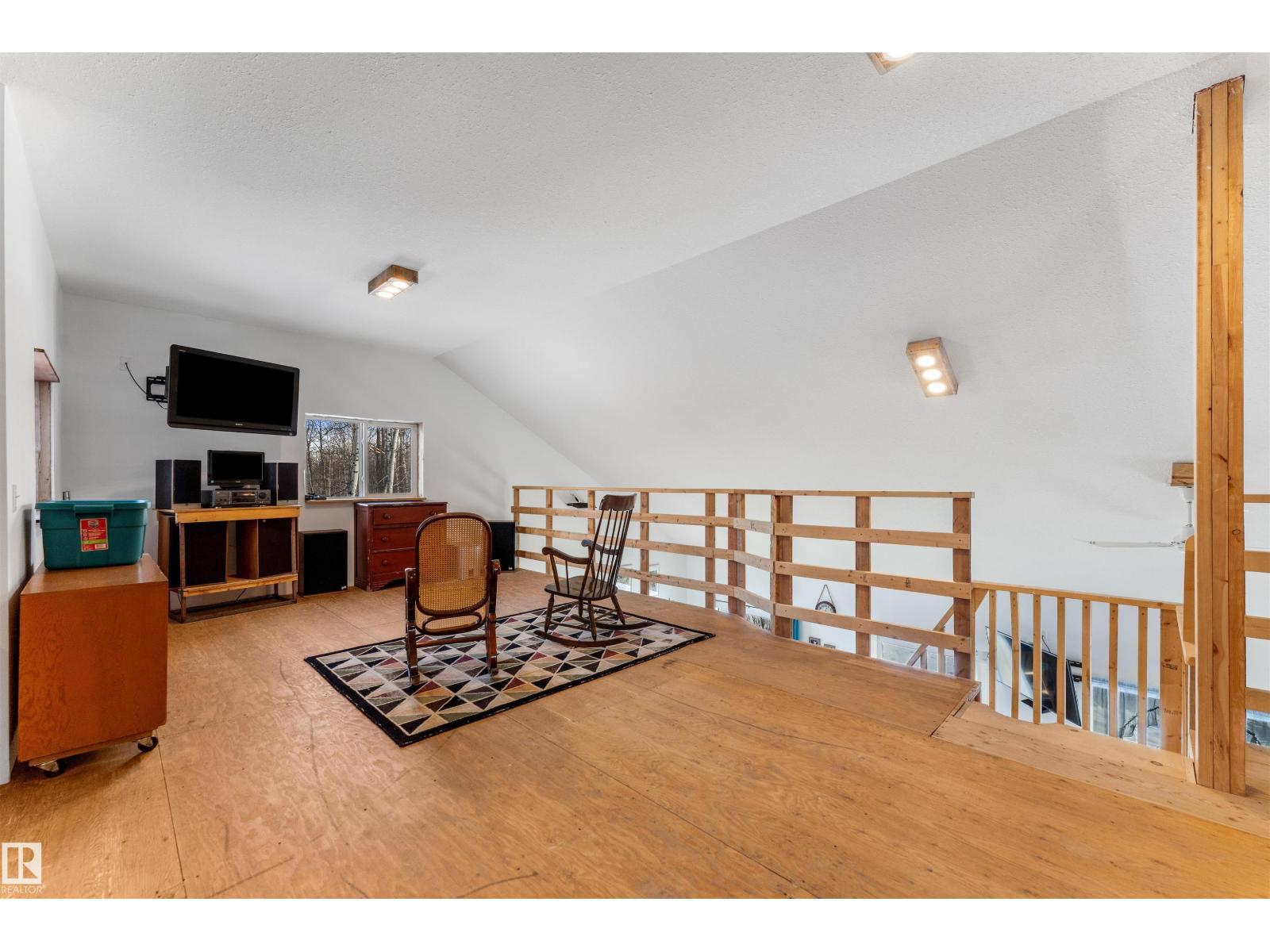 #14 53301 RGE ROAD 32 - 28