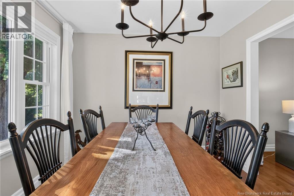 12 Fairway Boulevard - 12