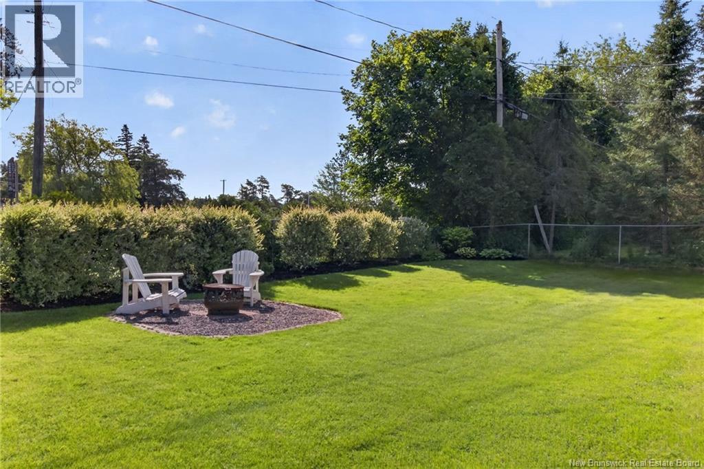 12 Fairway Boulevard - 37