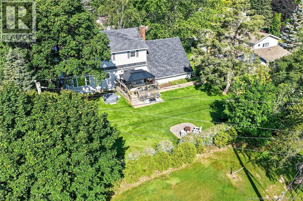 12 Fairway Boulevard - 39