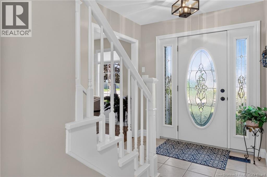 12 Fairway Boulevard - 4